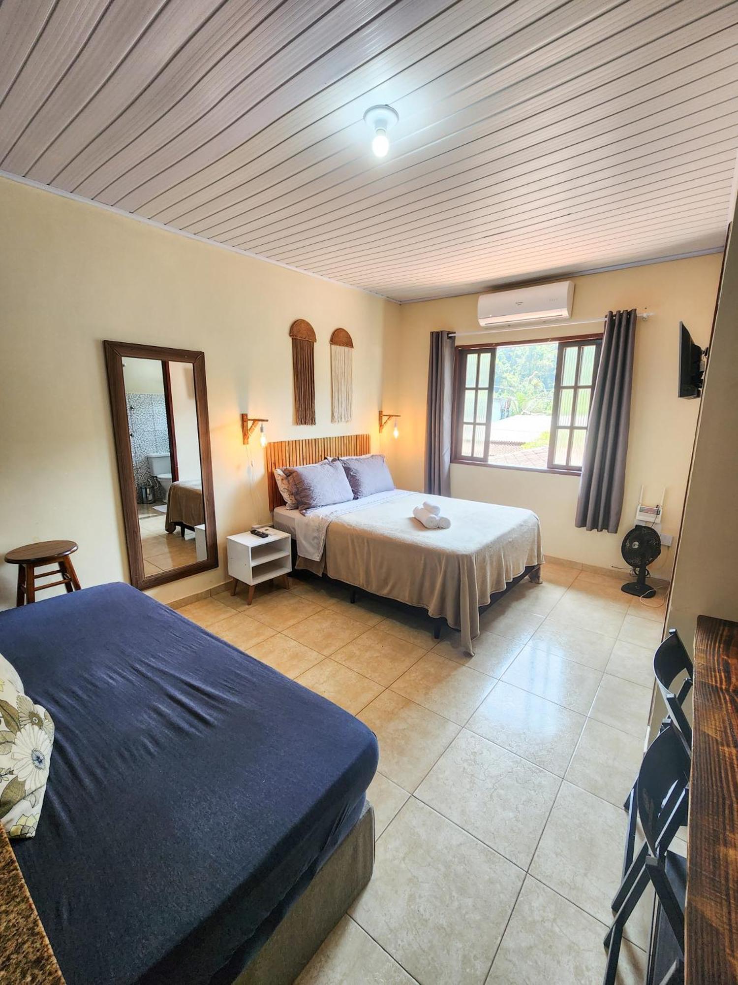 Explorer Tours - Loft Com Cozinha Centro Abraao ภายนอก รูปภาพ